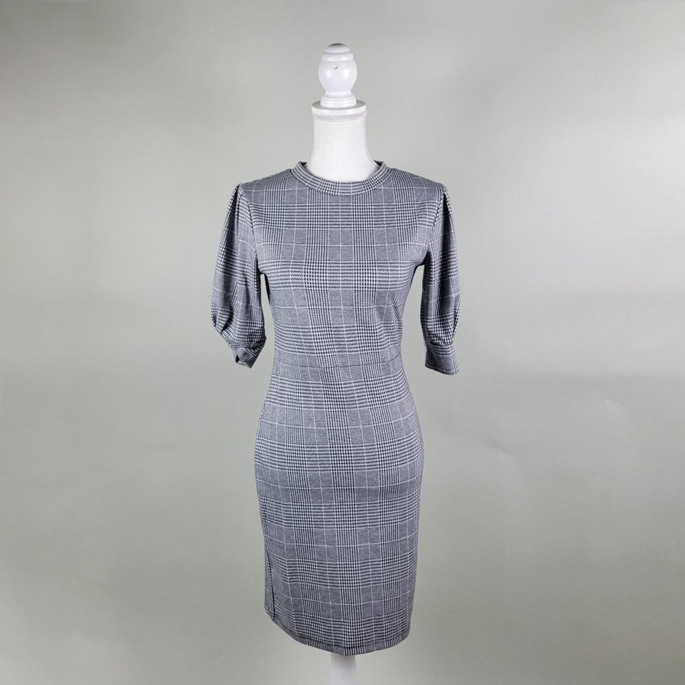 H&M Houndstooth Short Sleeve Sheath Dress size small